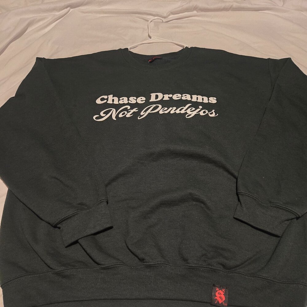 Chase Dreams Silva Espadas Crewneck Sweater